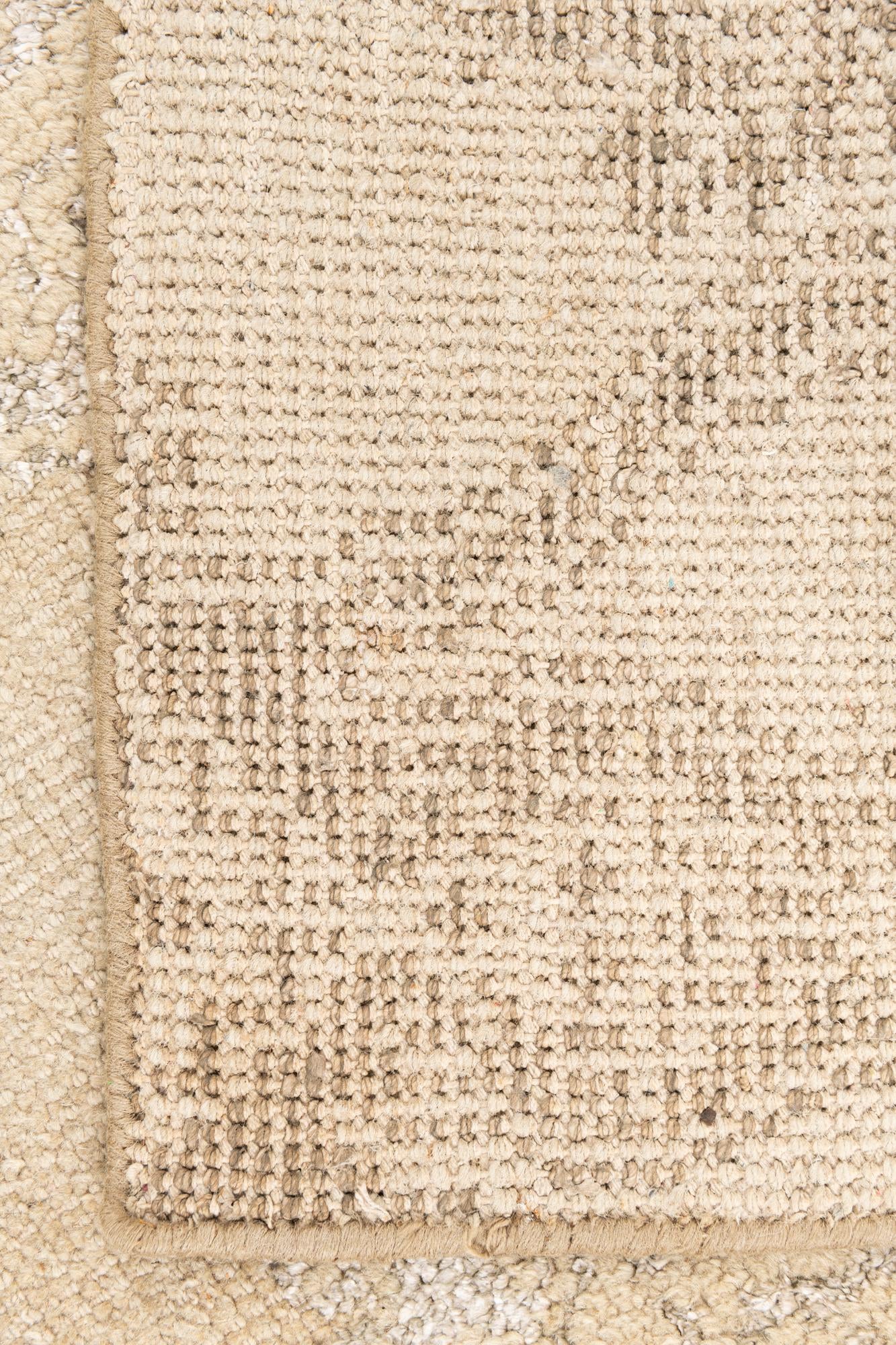 2' 7 x 8' 9 Hand Knotted Darya Runner Rug