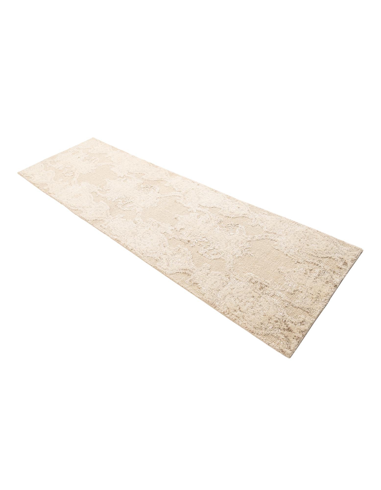 2' 7 x 8' 9 Hand Knotted Darya Runner Rug