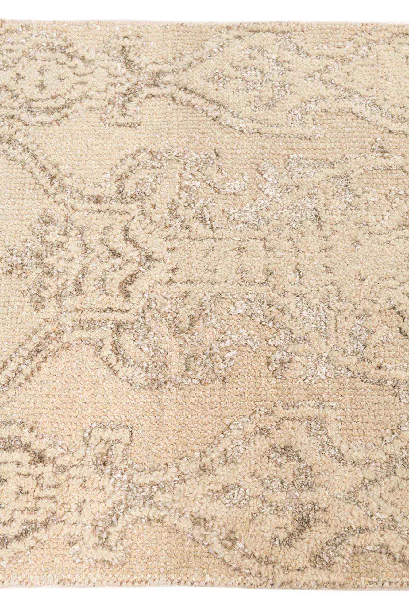 2' 7 x 8' 9 Hand Knotted Darya Runner Rug