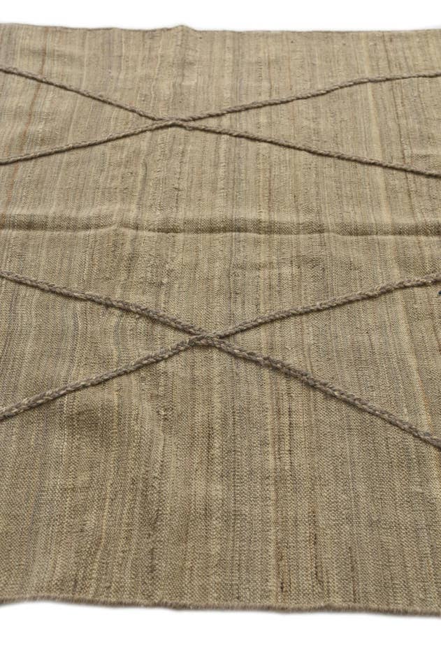 Detail image of 4' 6 x 9' 10 Hand Woven Kilim Modern Wool Runner Rug