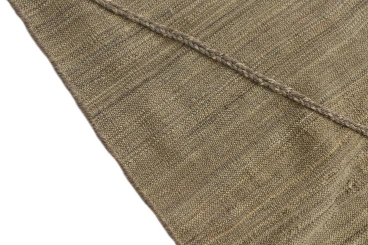 Detail image of 4' 6 x 9' 10 Hand Woven Kilim Modern Wool Runner Rug