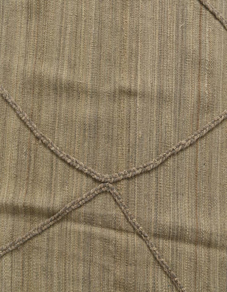 Detail image of 4' 6 x 9' 10  Hand Woven Kilim Modern Wool Runner Rug