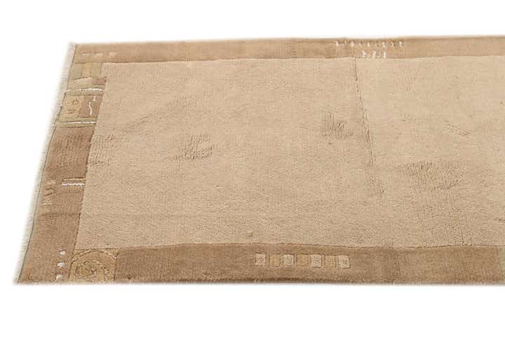 2' 7 x 9' 7 Hand Knotted Nepal Wool Runner Rug