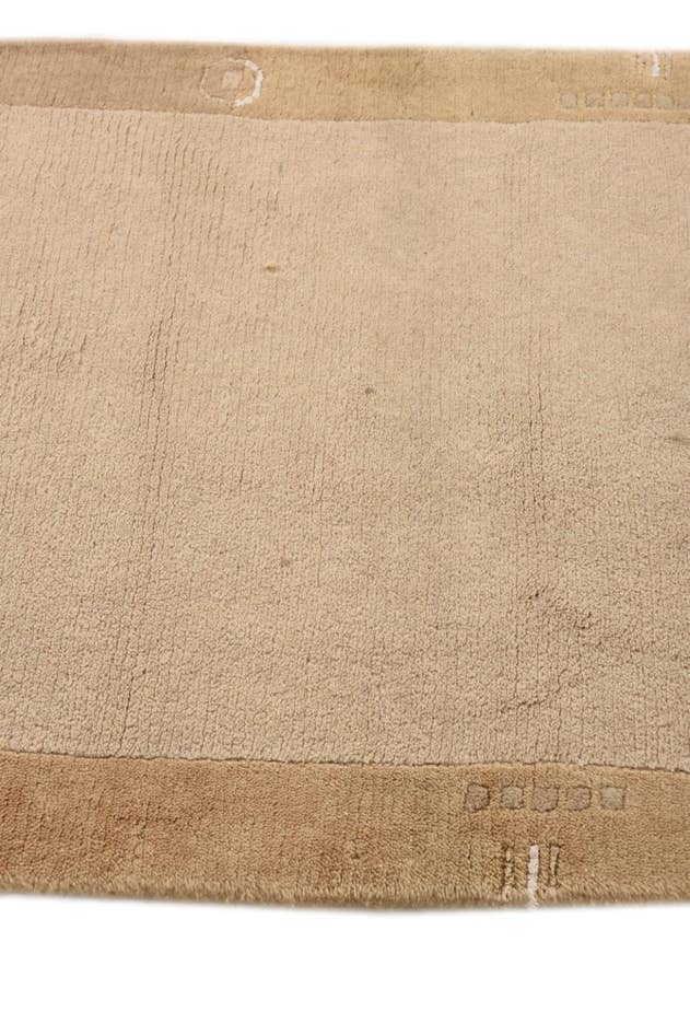 Detail image of 2' 7 x 9' 7 Hand Knotted Nepal Wool Runner Rug