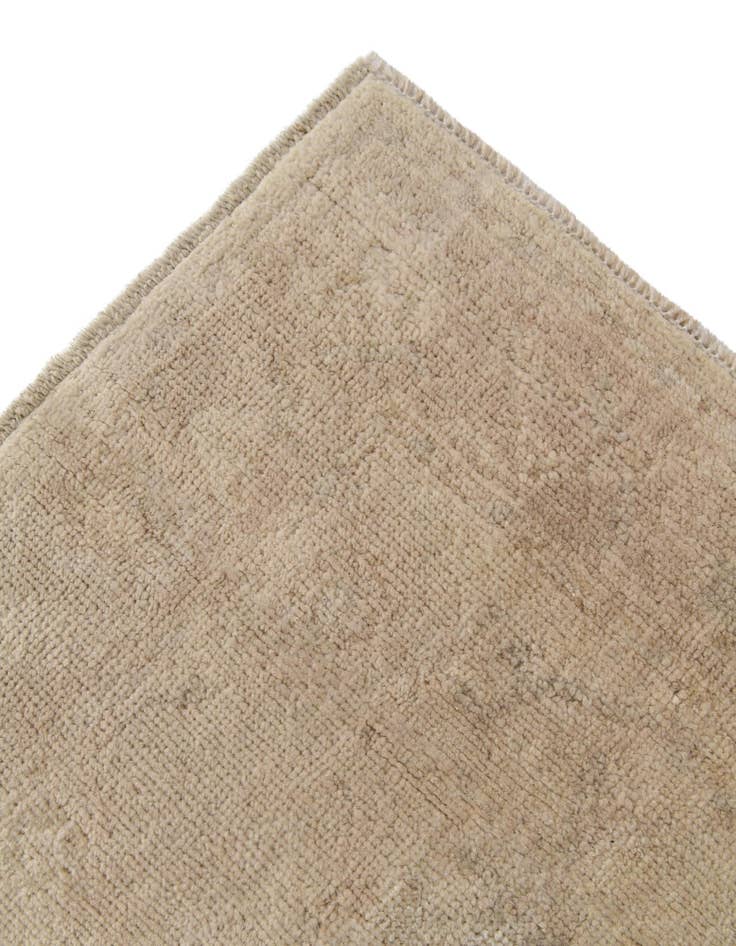 Detail image of 2' 9 x 12' 11 Hand Knotted Oushak Wool Runner Rug