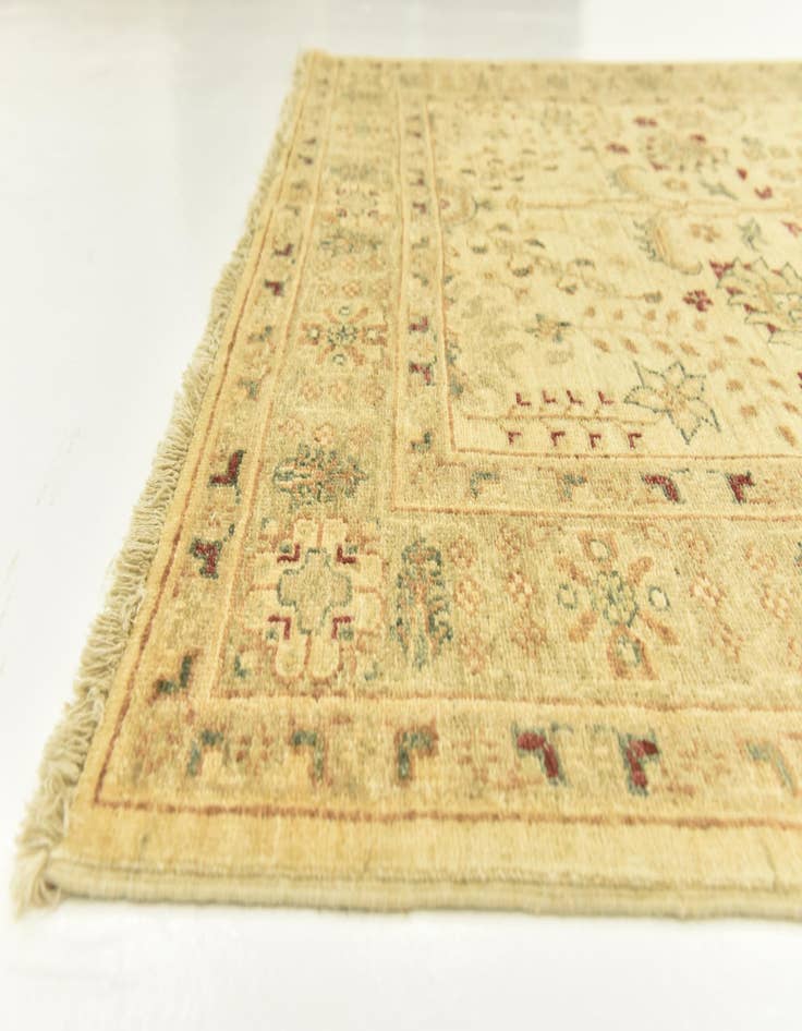 Detail image of 4' 4 x 17' 5  Hand Knotted Peshawar Ziegler Runner Rug