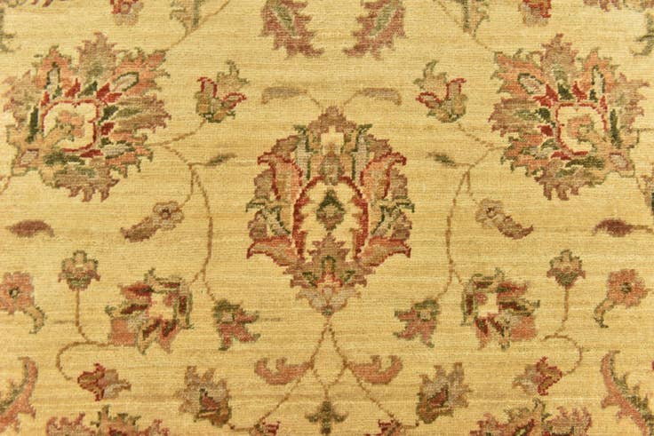 Detail image of 4' x 16' 2 Hand Knotted Peshawar Ziegler Runner Rug