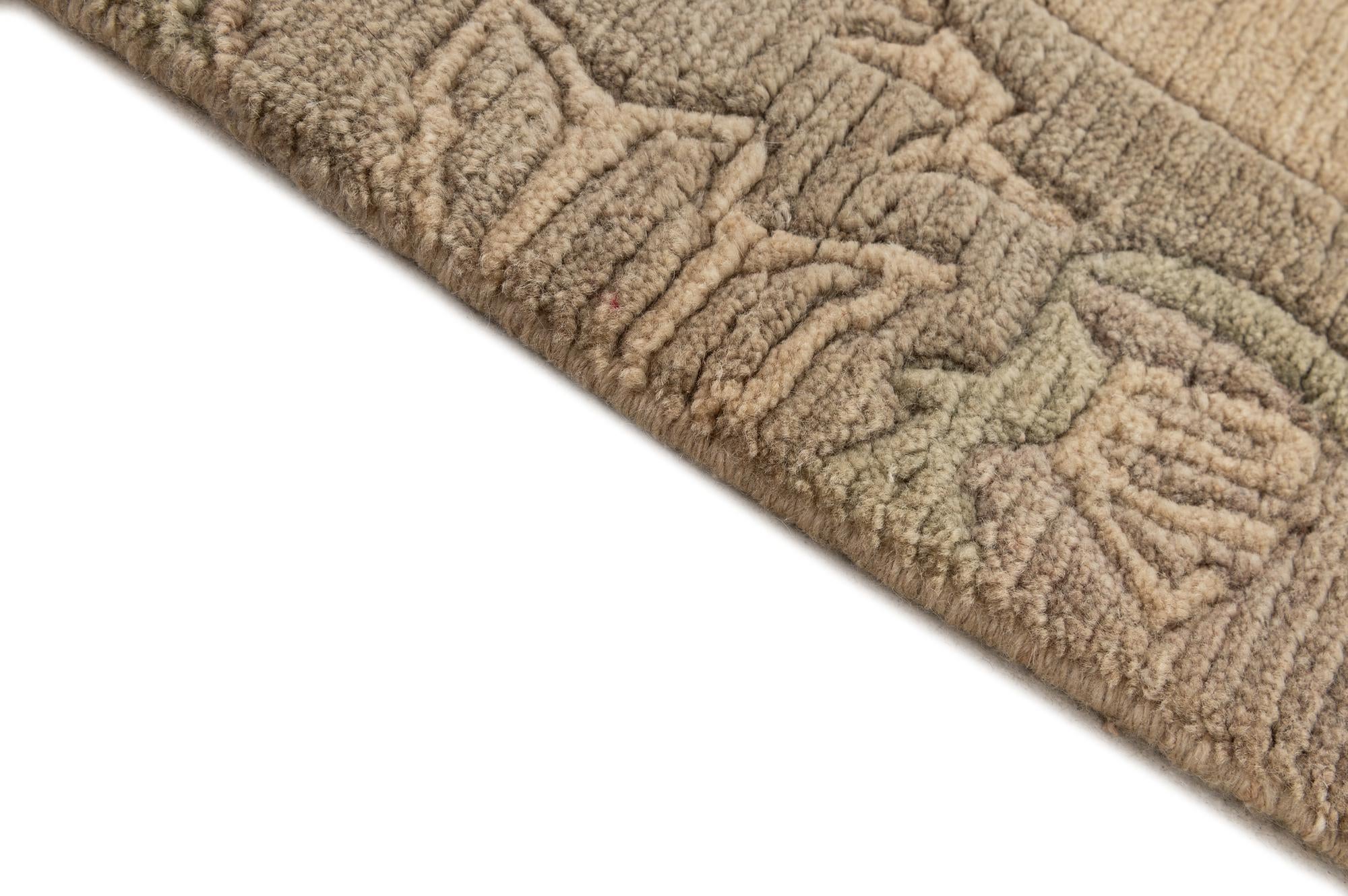 2' 7 x 11' Hand Knotted Tibet Wool Runner Rug