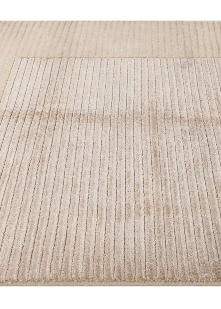 2' 7 x 2' 7 Hand Knotted Darya Wool Square Rug