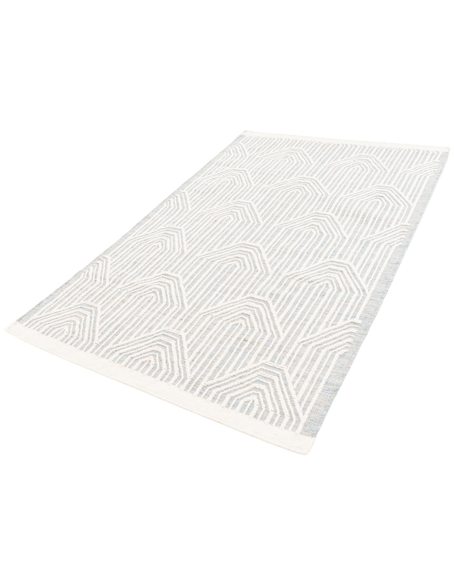 4' 1 x 6' 2 Hand Woven Rug