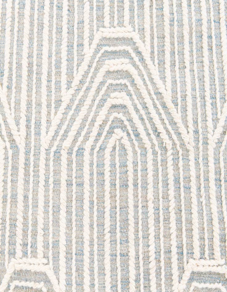 Detail image of 4' 1 x 6' 2  Hand Woven  Rug
