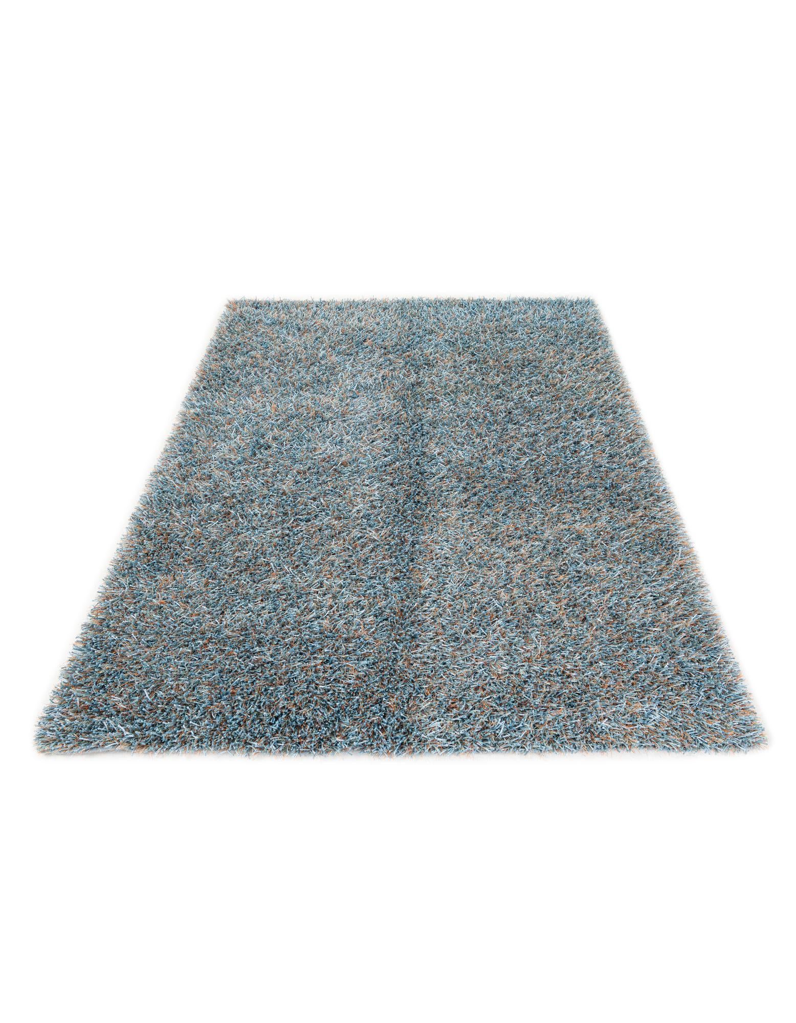 5' x 6' 7 Hand Woven Two-Tone Shag Rug