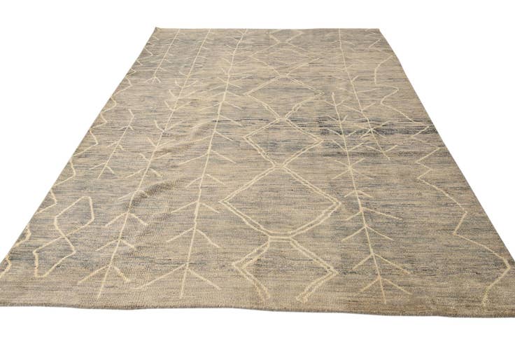 Detail image of 6' 7 x 10' 3 Hand Knotted Darya Wool Rug