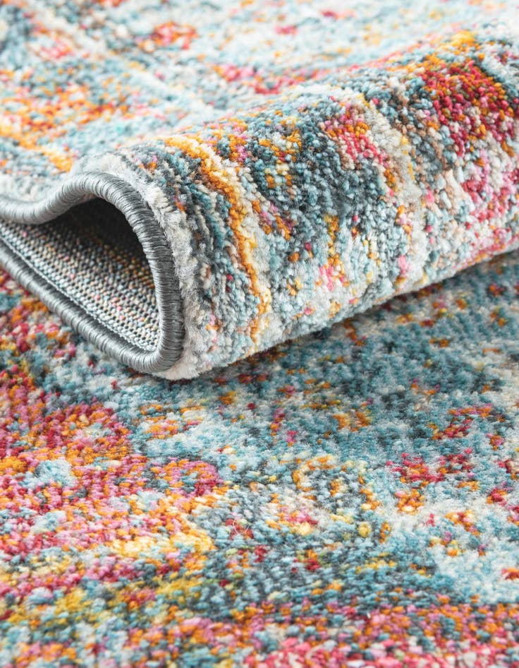 Detail image of 8' x 8' Santiago Octagon Rug