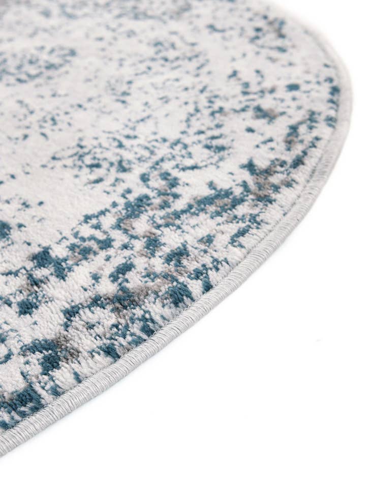 Detail image of 4' 1 x 6' 1 Monte Carlo Oval Rug