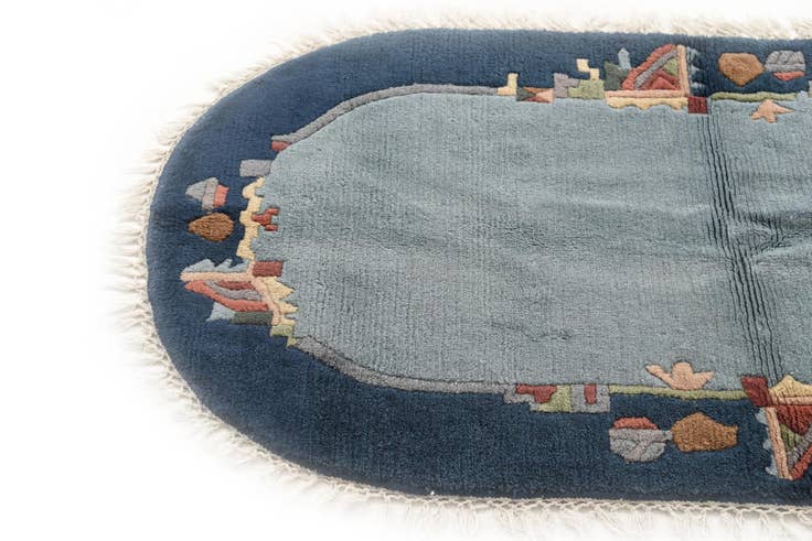 Detail image of 2' 5 x 4' 5 Hand Knotted Nepal Wool Oval Rug