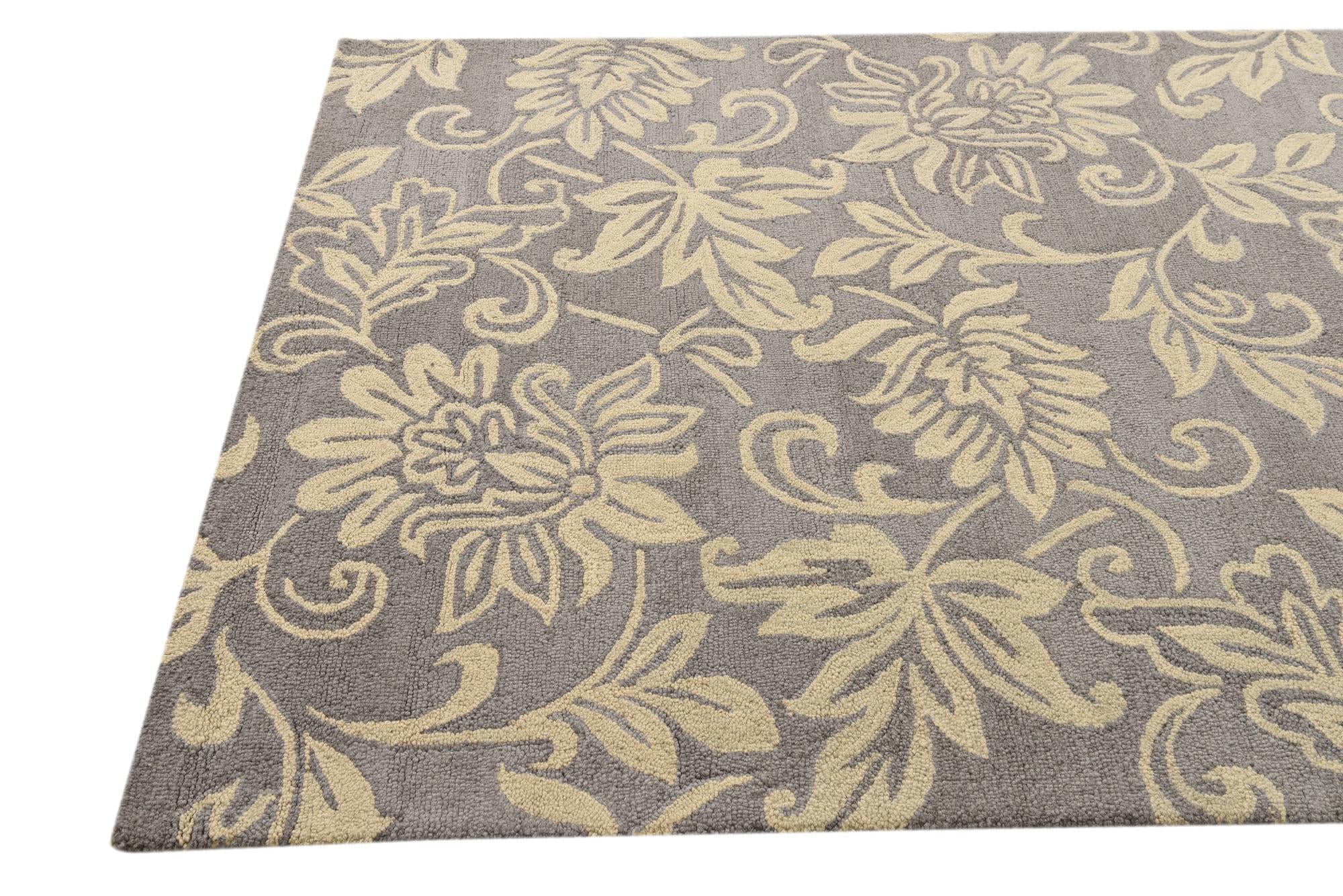 5' x 7' 11 Agra Rug