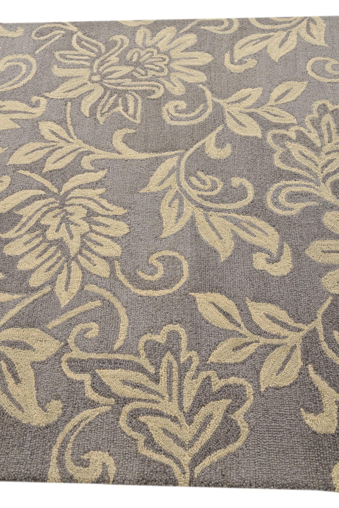 5' x 7' 11 Agra Rug
