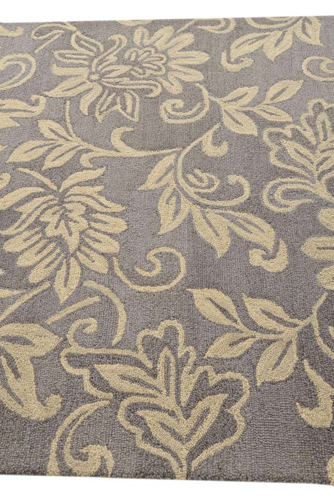 5' x 7' 11 Agra Rug
