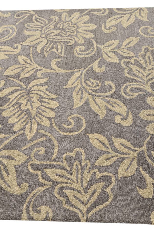 Detail image of 5' x 7' 11 Agra Rug