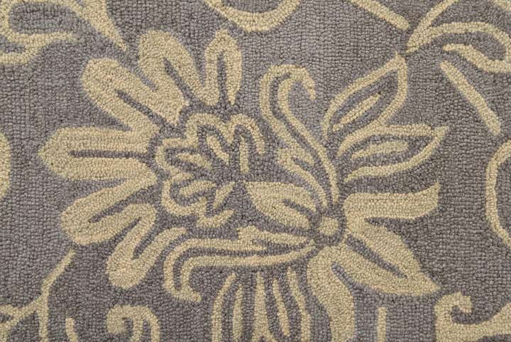 5' x 7' 11 Agra Rug