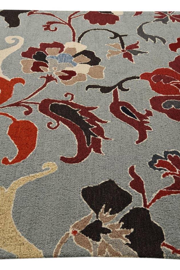 Detail image of 6' 1 x 9' Agra Rug