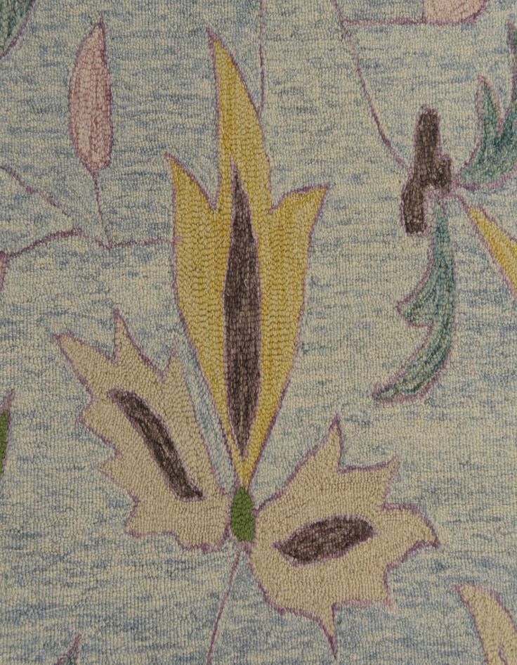 Detail image of 5' x 8' Agra Wool Rug