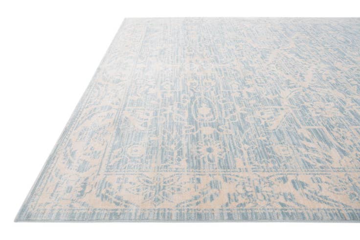 Detail image of 4' 10 x 8' Alexis Rug