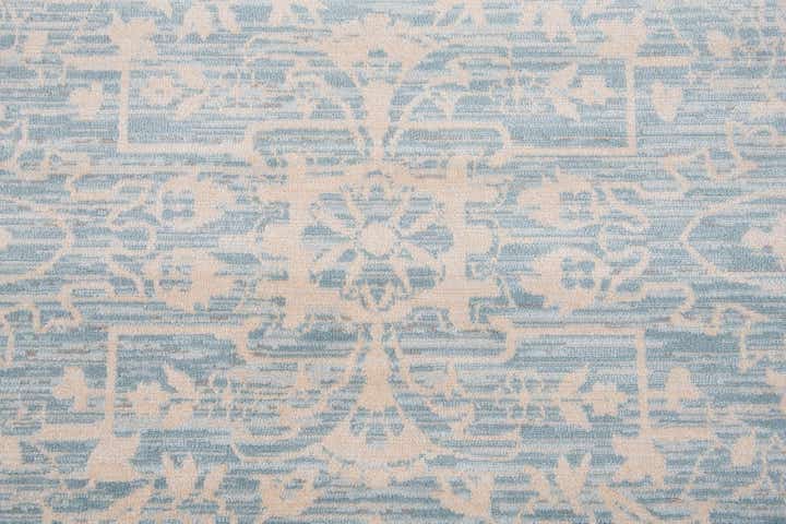 4' 10 x 8' Alexis Rug