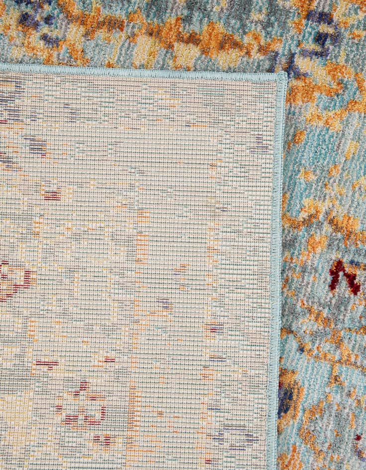 Detail image of 7' x 10' Alexis Rug