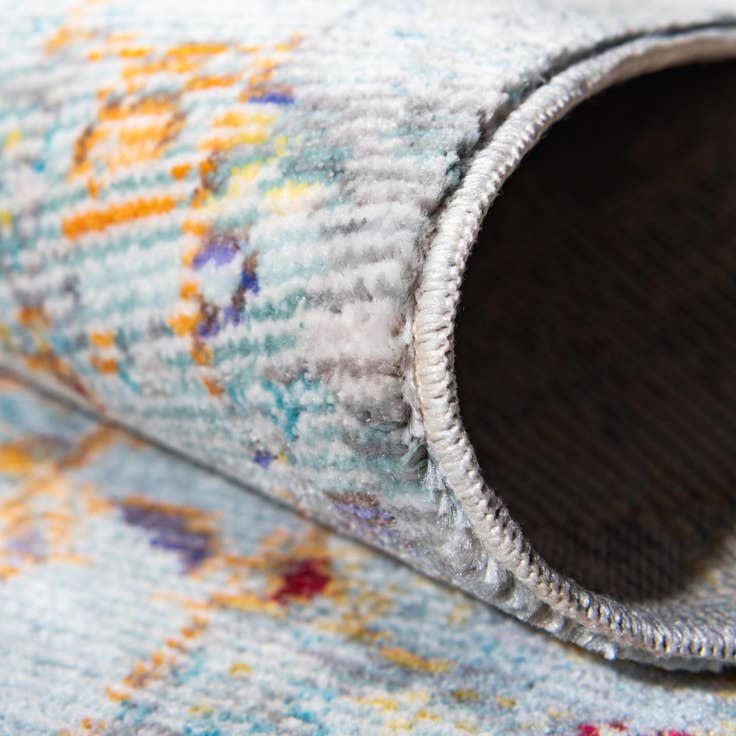 Detail image of 6' x 9' Alexis Rug