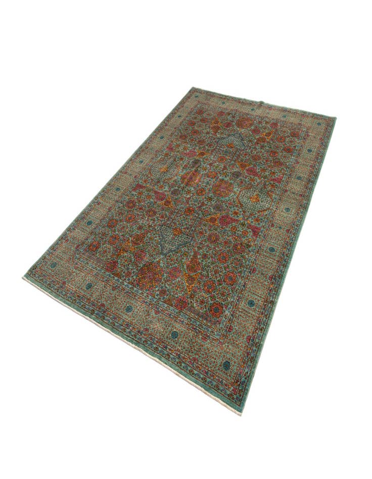 Detail image of 6' 9 x 9' 11 Amina Wool Rug