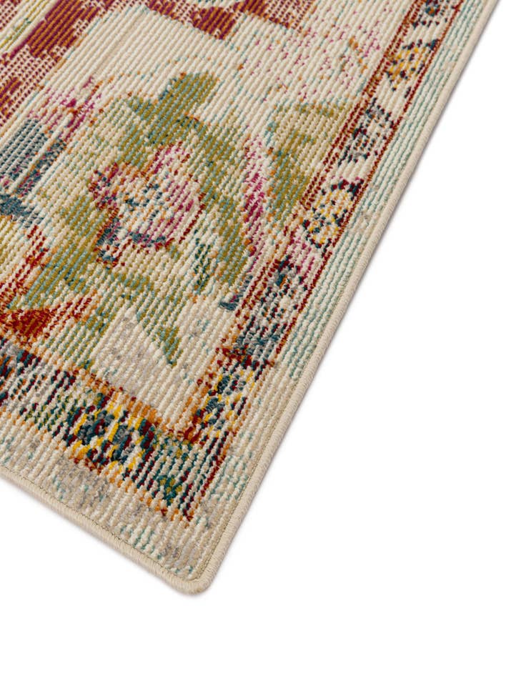 Detail image of 6' 7 x 9' 4 Amulet Rug