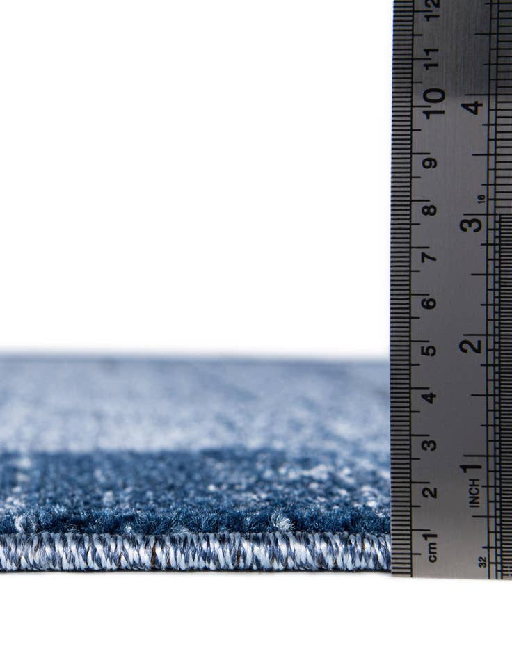 Detail image of 7' x 10' Angelica Rug