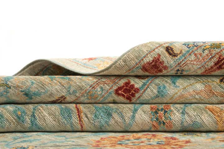 7' 11 x 10' 7 Hand Knotted Ariana Rug