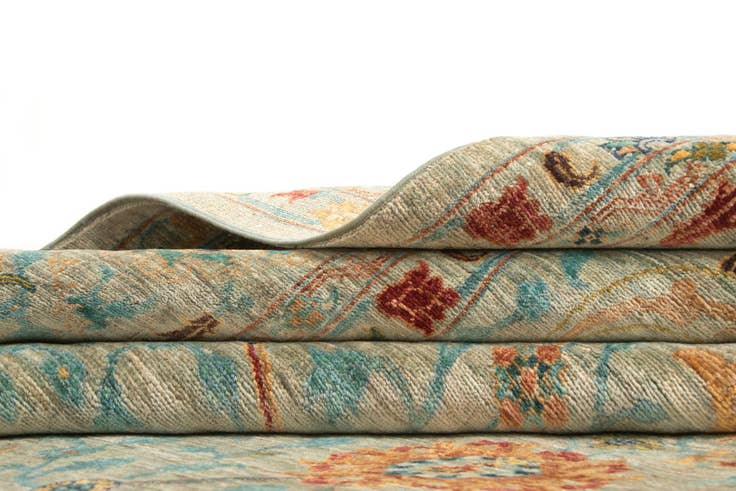 Detail image of 7' 11 x 10' 7 Hand Knotted Ariana Rug