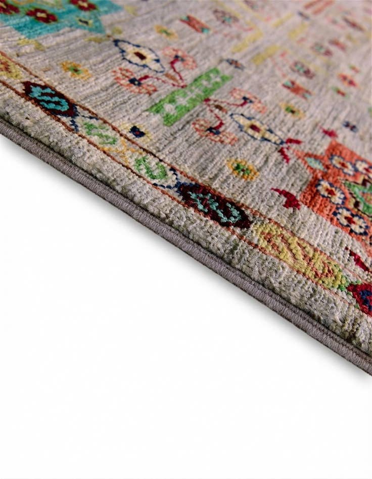 Detail image of 4' x 6' 2 Hand Knotted Ariana Ziegler Rug