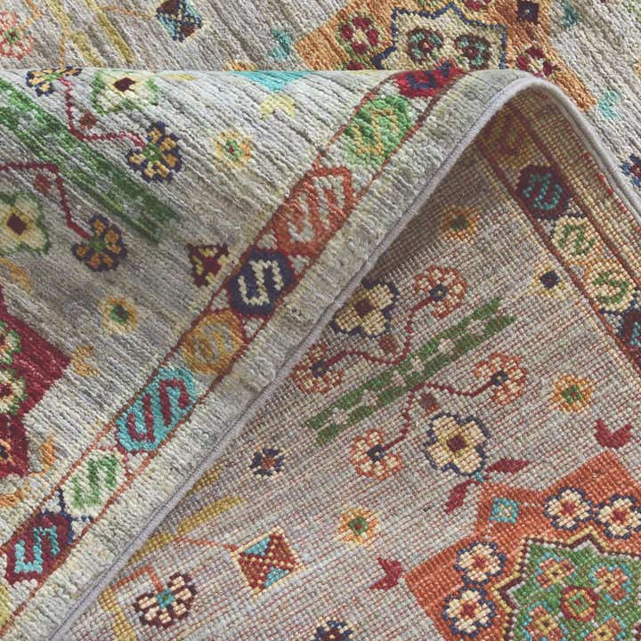 4' x 6' 2 Hand Knotted Ariana Ziegler Rug