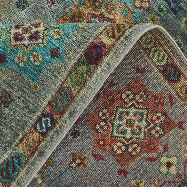 Detail image of 4' x 5' 11 Hand Knotted Ariana Ziegler Rug
