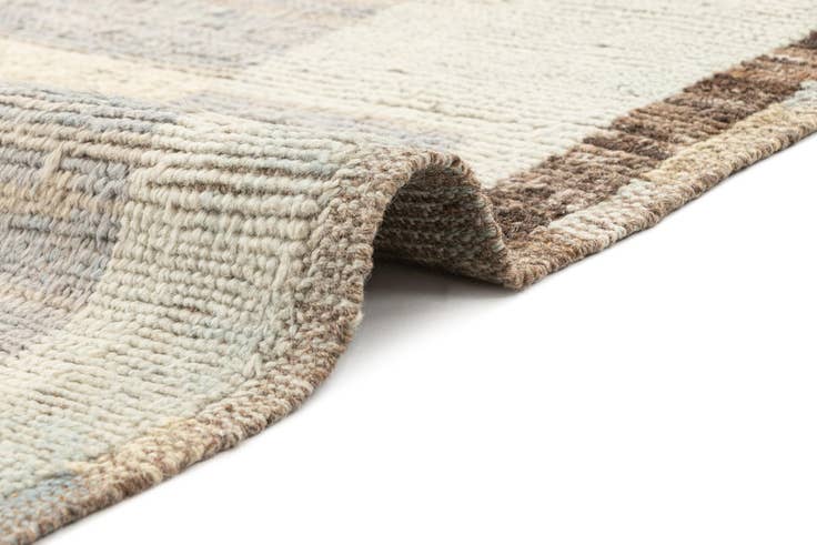 Detail image of 3' 2 x 9' 10 Hand Knotted Beni Marok Rug
