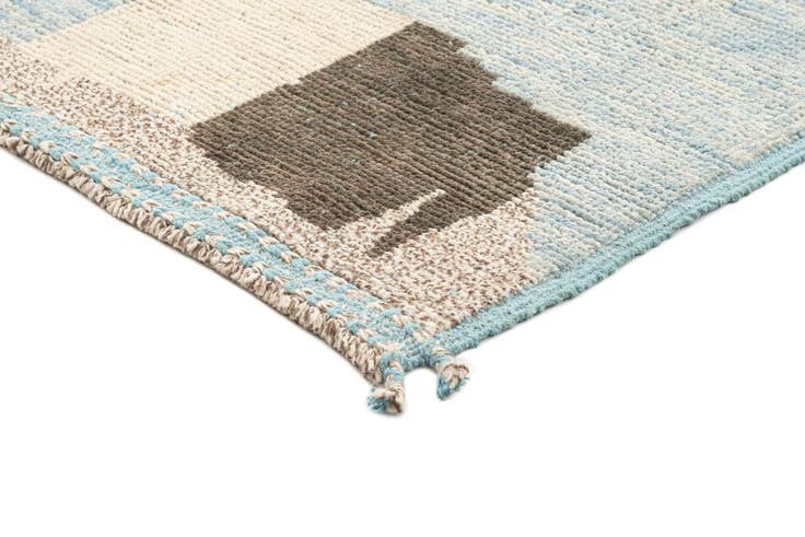 Detail image of 3' 3 x 10' 3 Hand Knotted Beni Marok Rug