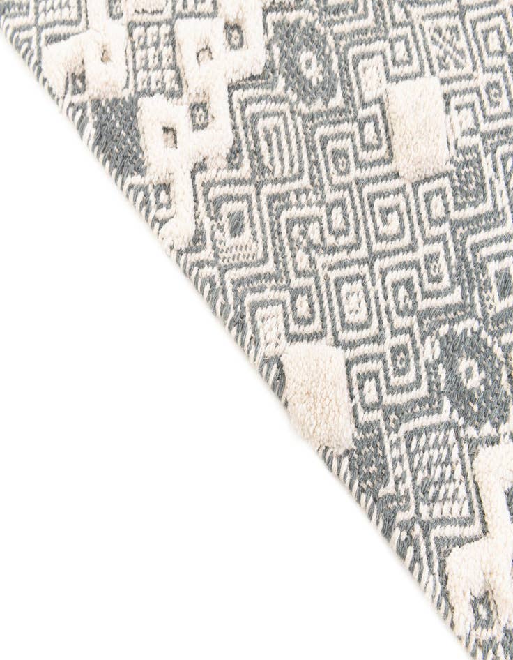 Detail image of 2' 2 x 3' 1  Hand Braided Jute Rug