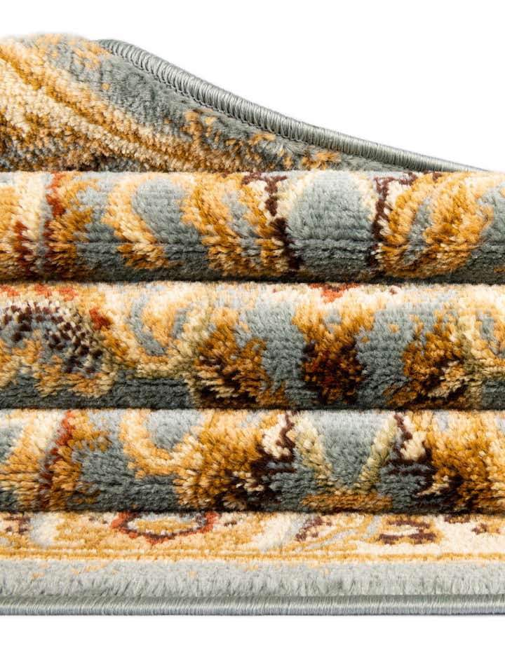 7' 10 x 10' Classic Agra Rug