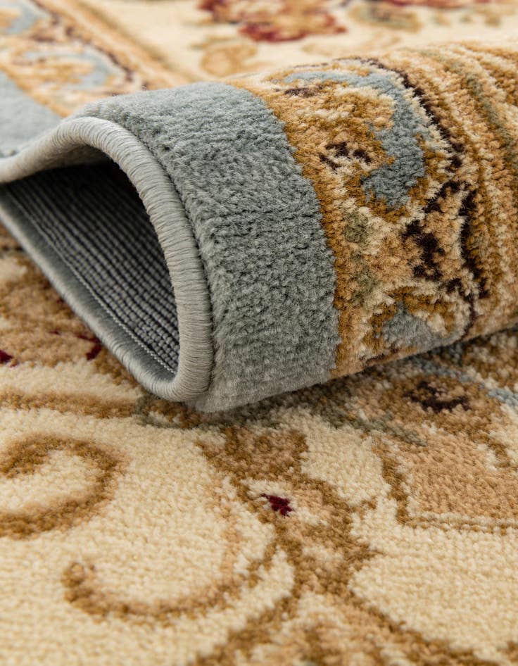 Detail image of 7' 10 x 10' Classic Aubusson Rug