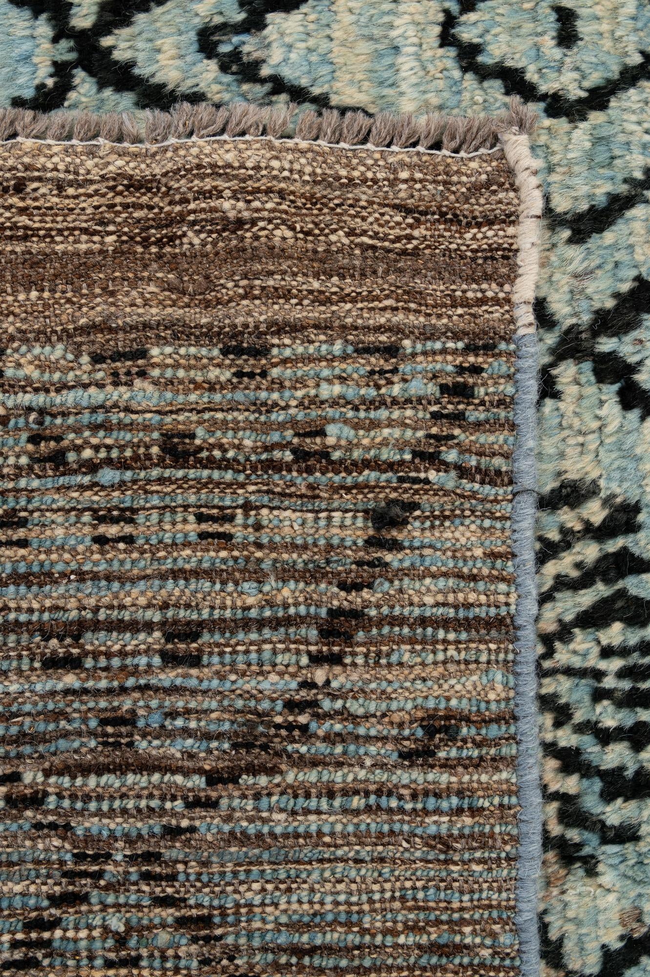 6' 6 x 9' 2 Hand Knotted Darya Wool Rug
