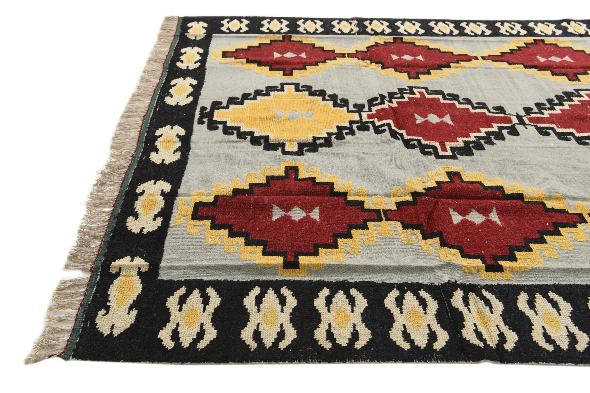 8' 4 x 10' 6 Hand Knotted Darya Wool Rug