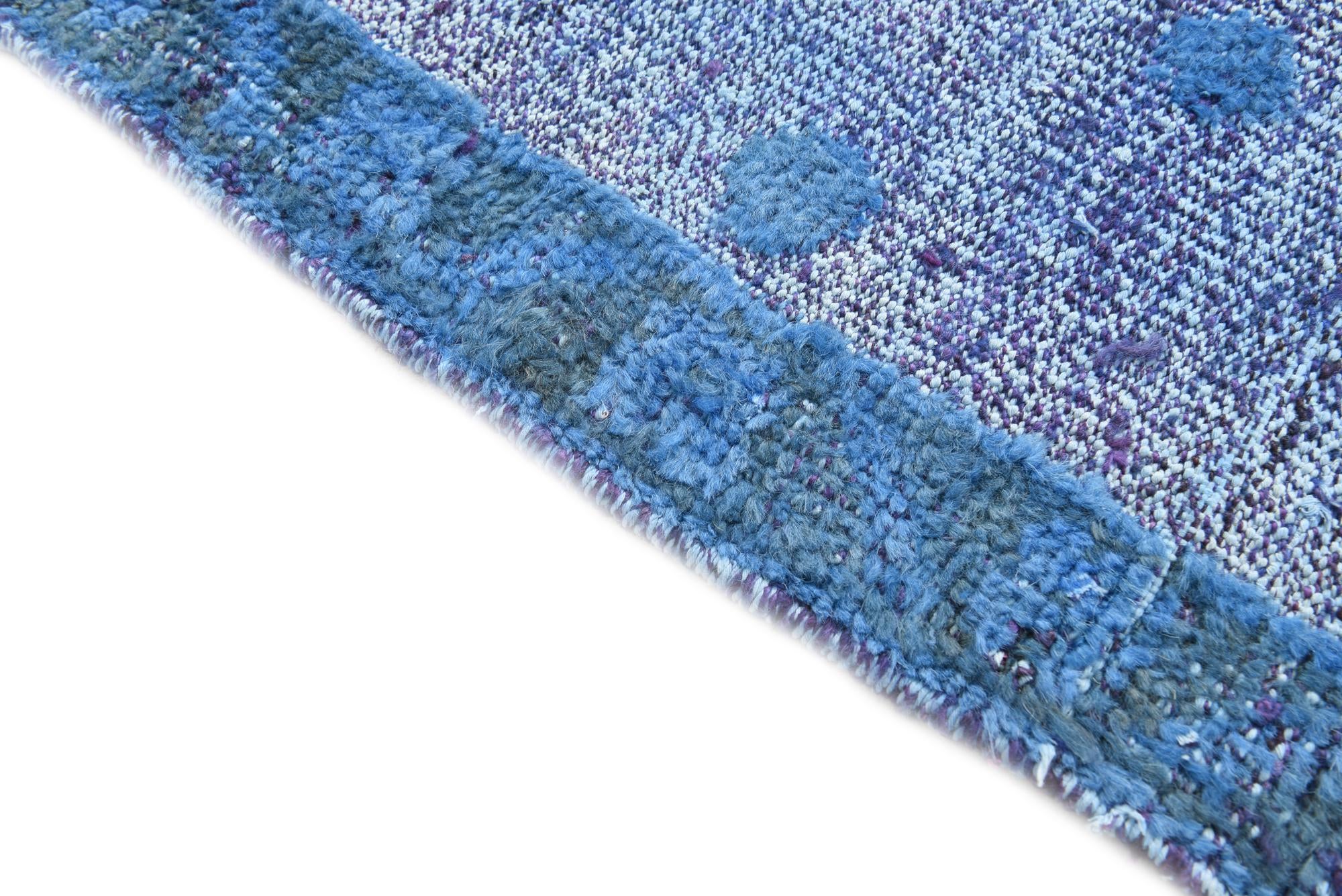 3' 9 x 6' 4 Hand Knotted Darya Wool Rug