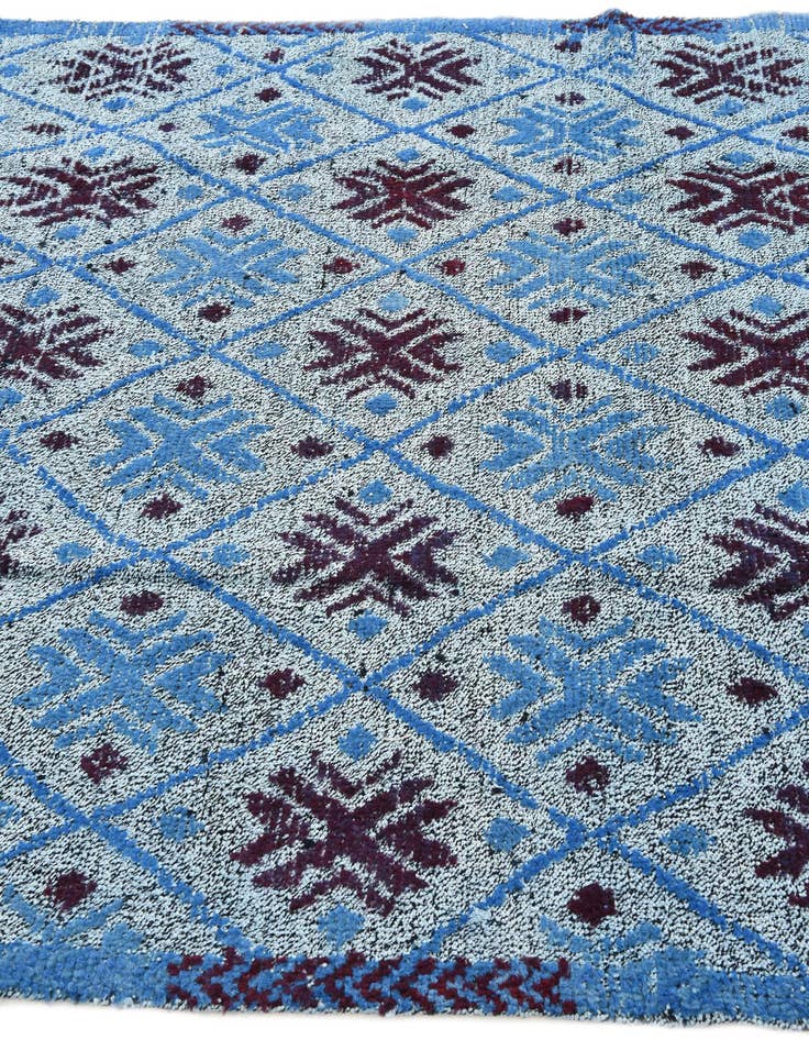 Detail image of 5' 11 x 8' 3  Hand Knotted Darya Wool Rug