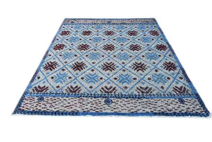 Detail image of 5' 10 x 8' 3 Hand Knotted Darya Wool Rug