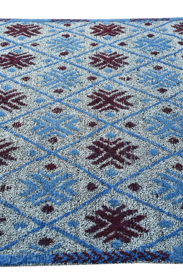 Detail image of 5' 10 x 8' 3 Hand Knotted Darya Wool Rug